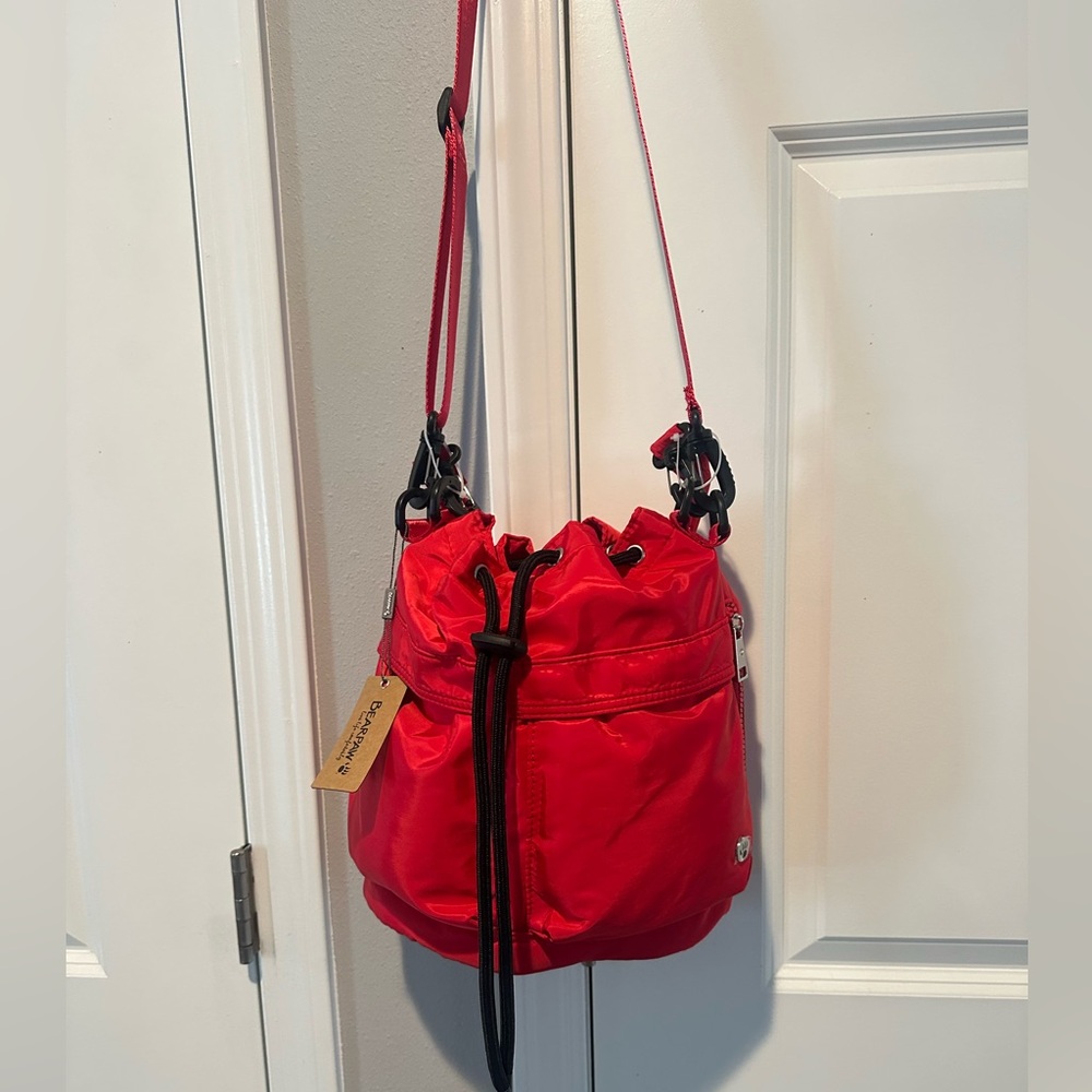 NWT: BearPaw Red Nylon Bucket Shoulder Bag. BRAND NEW WITH TAGS!! - Picture 2 of 5